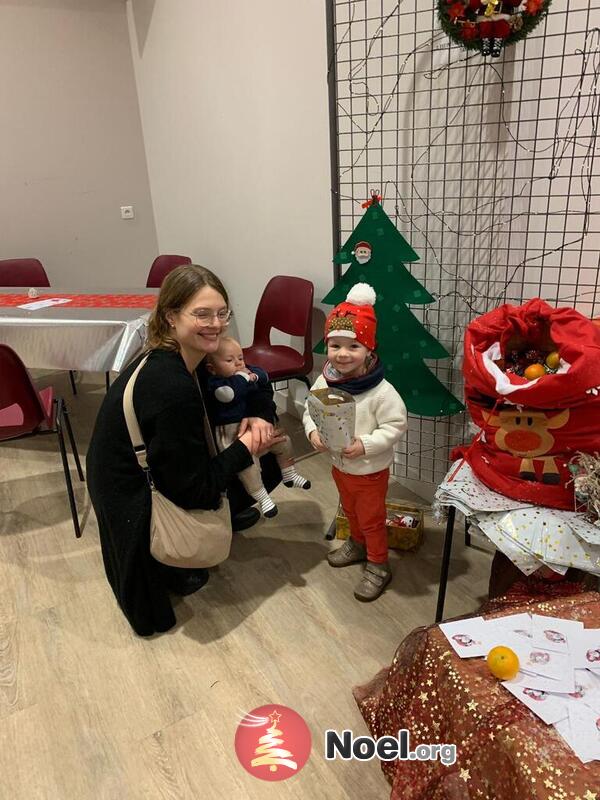 Marche de noel artisanat et bien etre