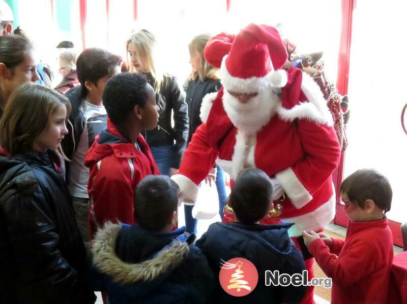 Marche de noel en beaujolais vert