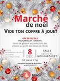 Marché de Noël et vide coffre à jouets