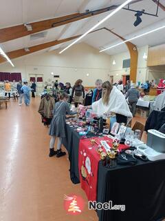 Photo du marché de Noël Marché de Noël de Fontaines Saint-Martin