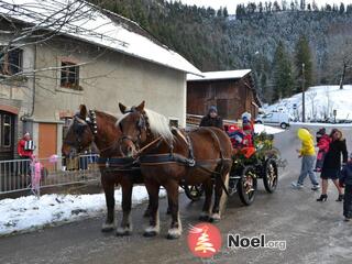 Photo du marché de Noël Week-end animations, jeux géants avec le Père-Noël